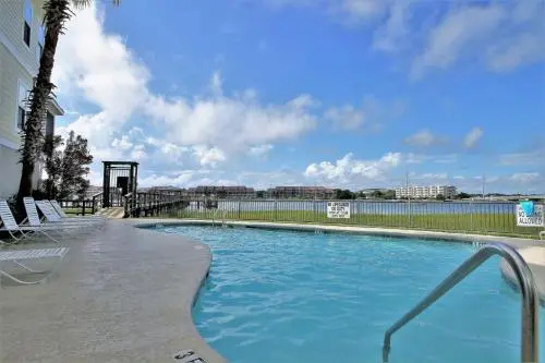 91 Waters Edge Folly Charm