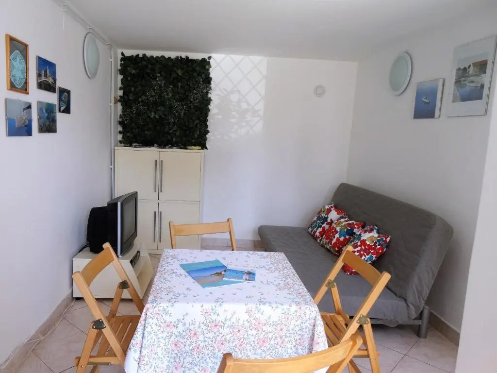 Apartman Crikvenica 30048 - Jasna