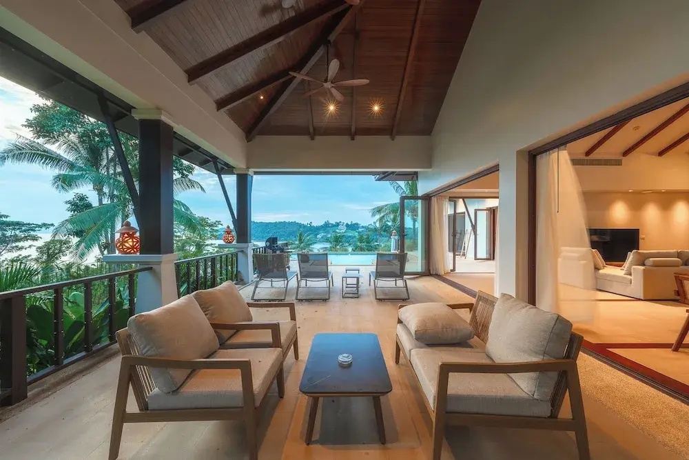 Sunrise 7BR Luxe Villa Sea View V151