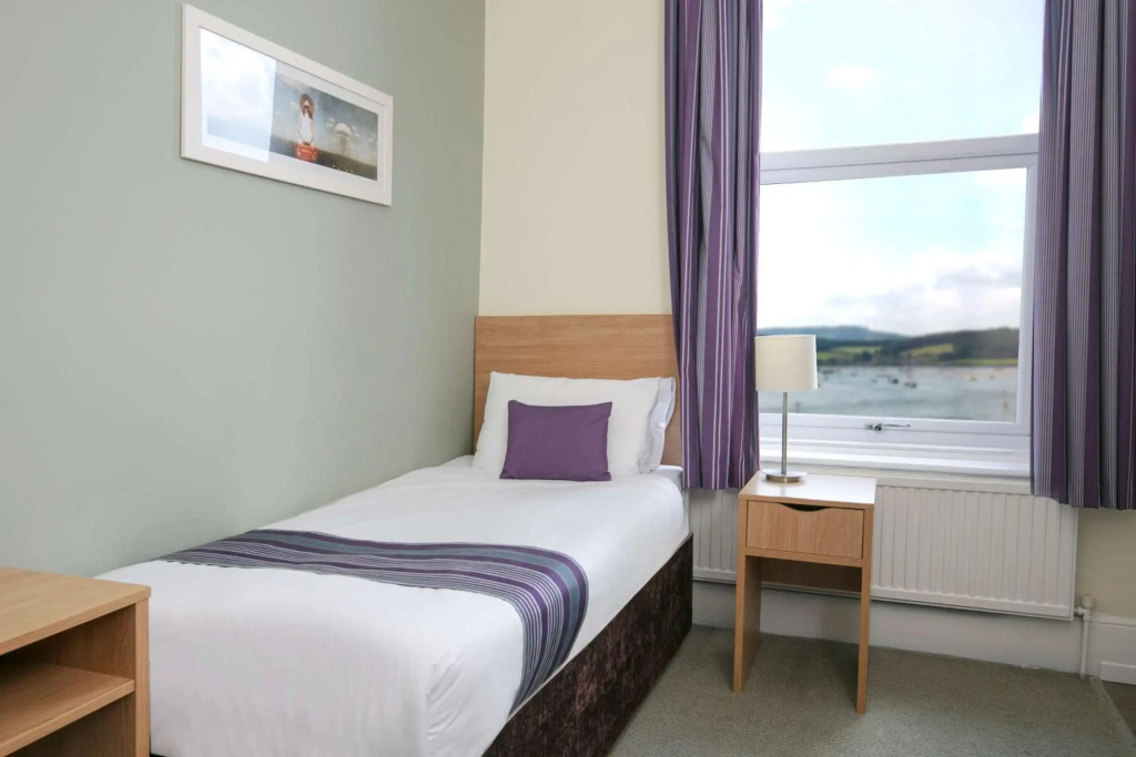 Exmouth Beach Hotel