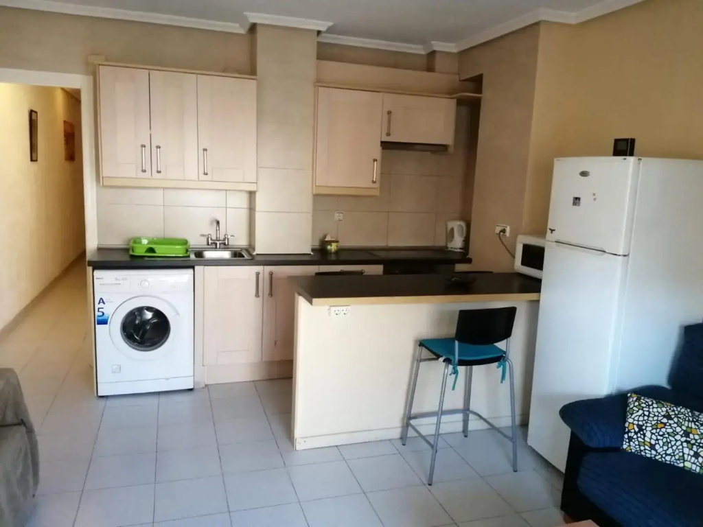 Apartment Ideally Located Between The Sea And The City Center
