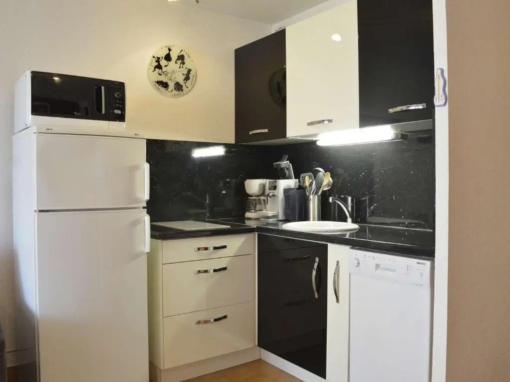 Appartement Cap d'Agde, 2 pièces, 4 personnes - FR-1-249-322