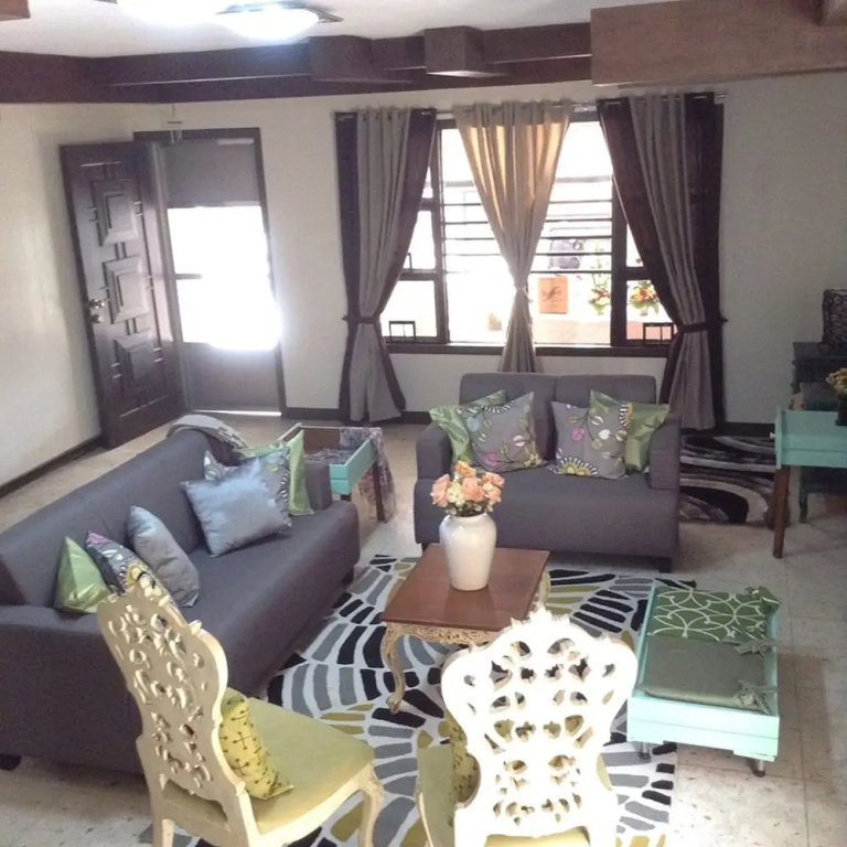 Casa Bueno Baguio Transient home