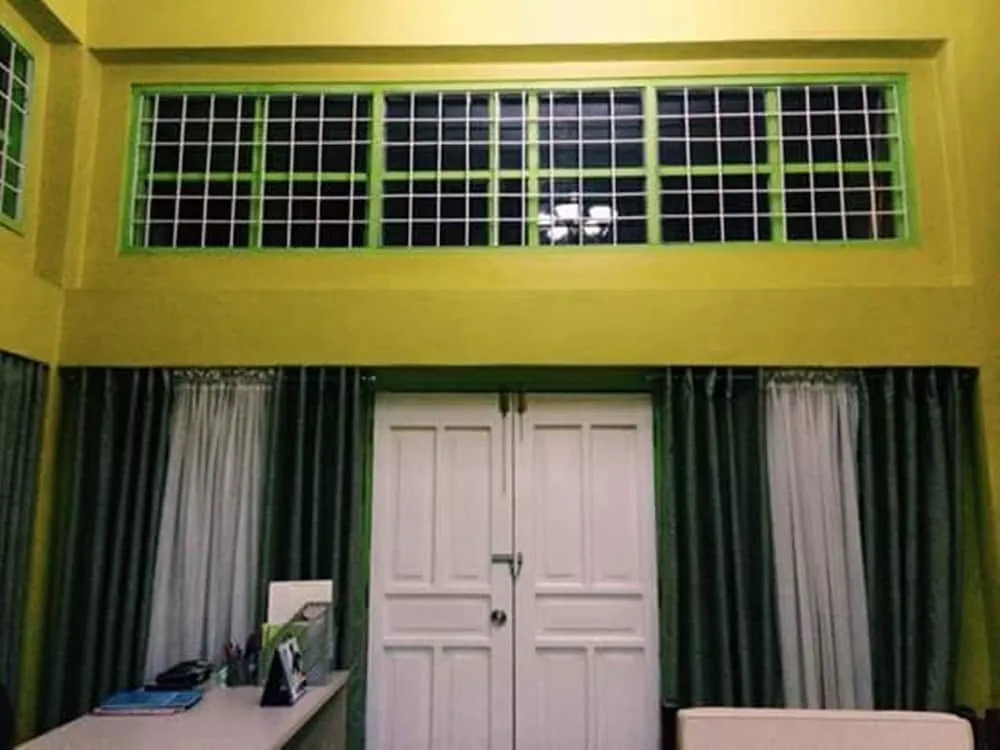 Asistin Transient House