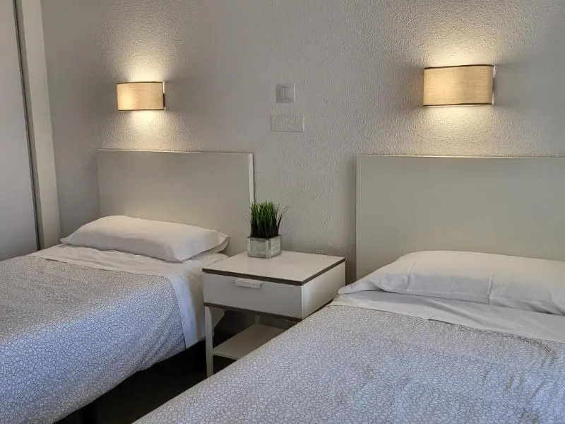 Las Camelias Apartments