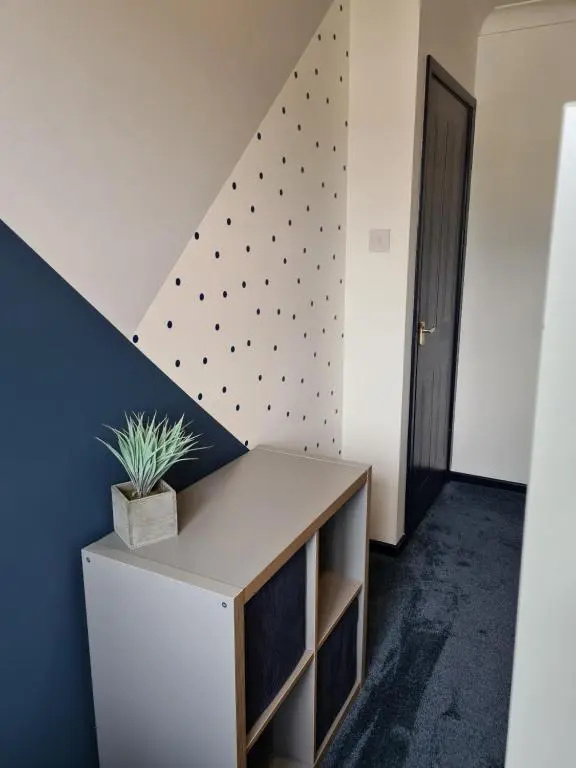 Stunning 2 bed house near coastal path/lake/beach