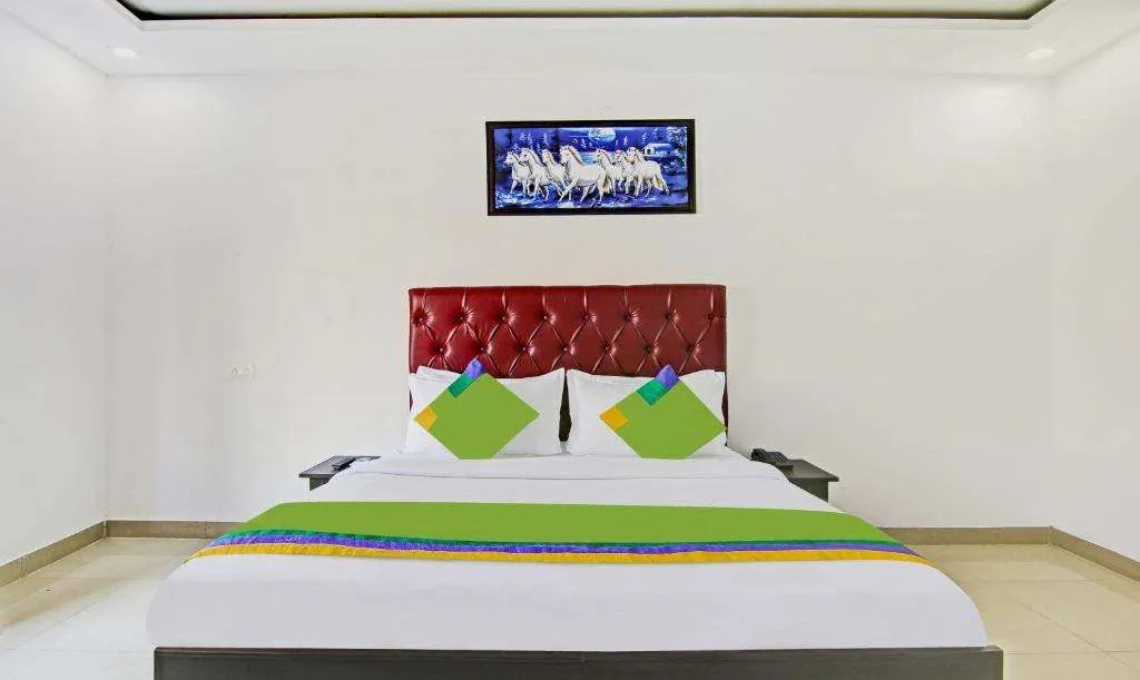 Treebo Royal Empire Adarsh Nagar, Chandigarh