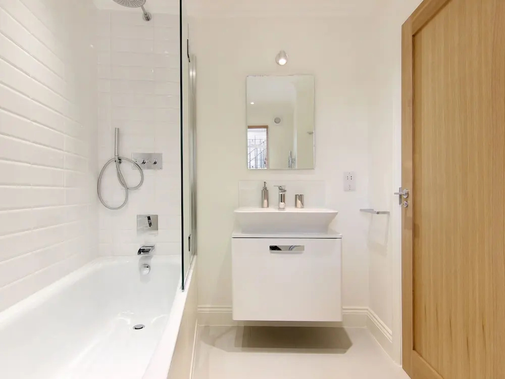 Lovely Apartment in London near Markham Square