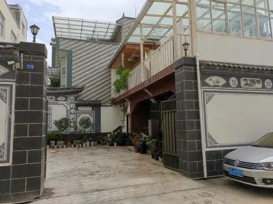 Wuyuan Family Hotel