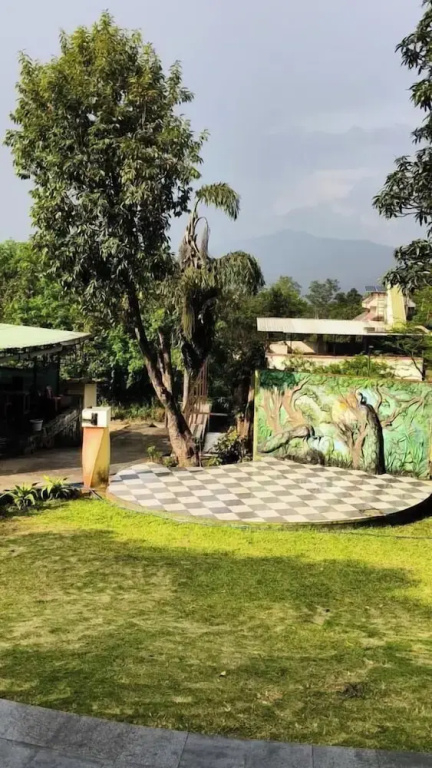 Rutuvan Resort Girivan