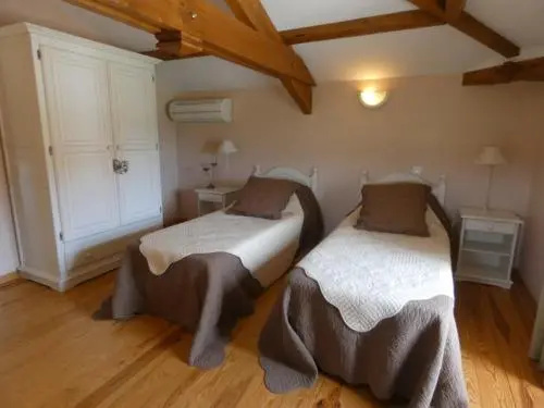 Gite Hontanx, 3 pièces, 4 personnes - FR-1-360-10