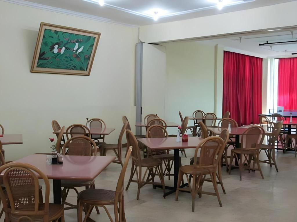 Hotel Lautze Indah