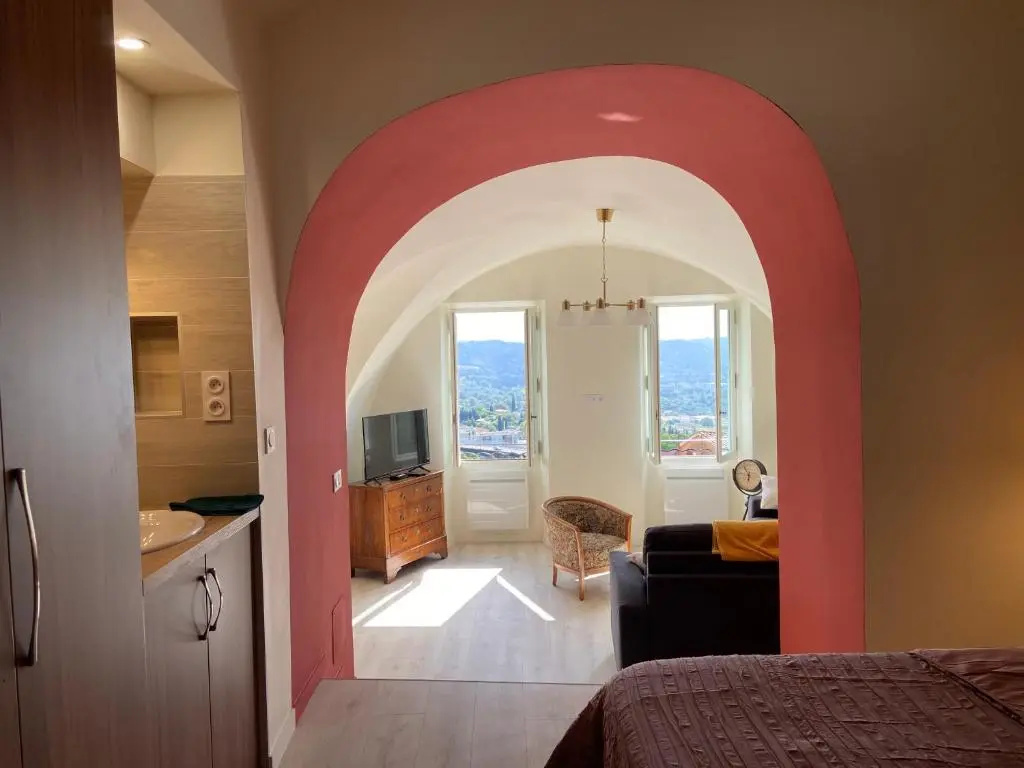 Grand Appartement Centre historique Grasse