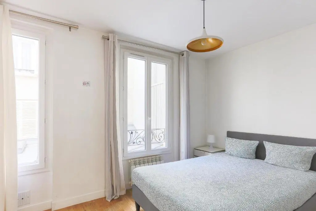 Eiffel Tower Royal Apartment