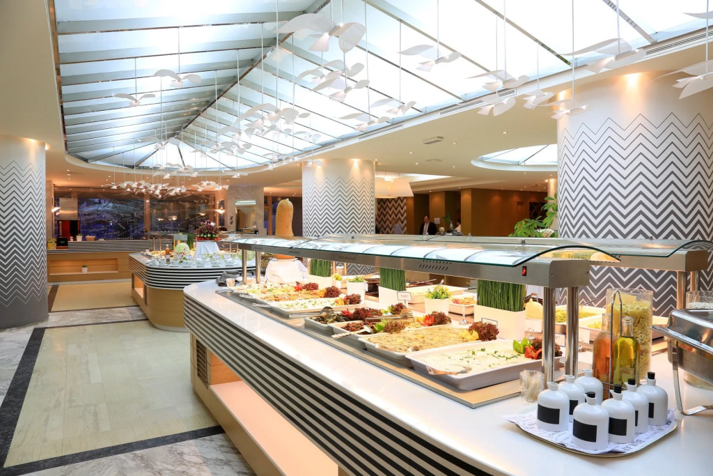 Eden Roc Resort - All Inclusive