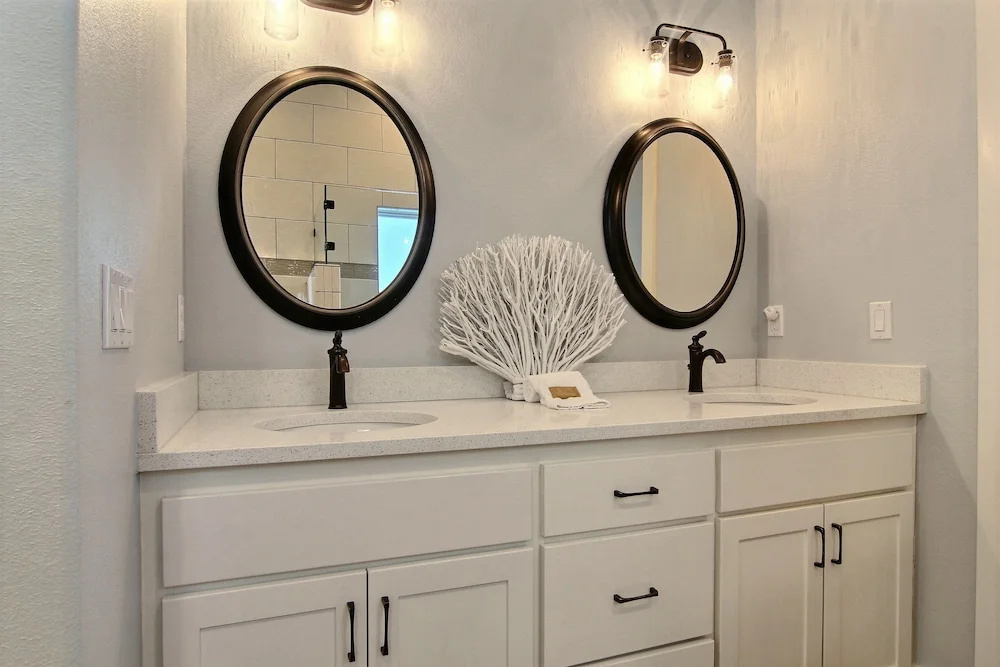 Postcards from Paradise 5BR Home