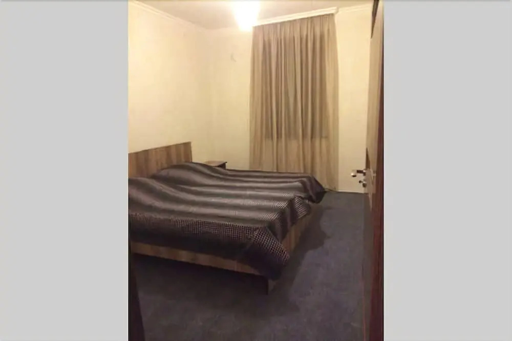 Nazibrola's Guest House