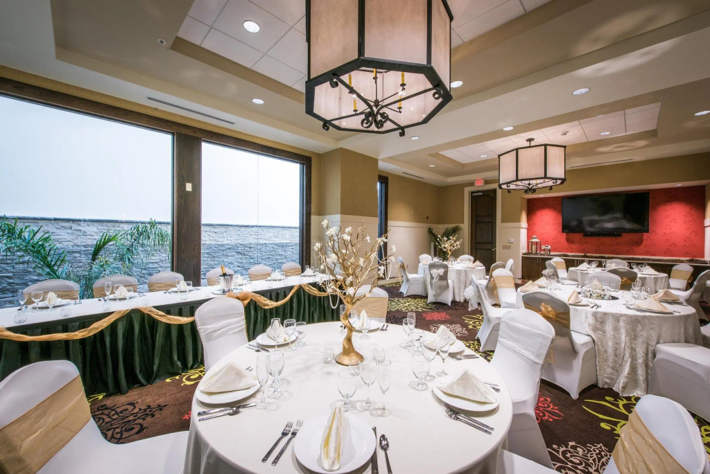 Hilton Garden Inn Rochester Downtown, NY