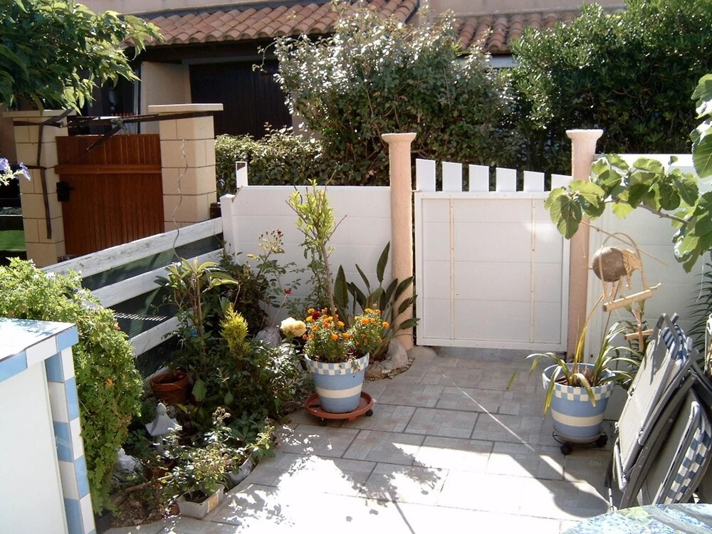 House With 2 Bedrooms in Leucate, With Enclosed Garden