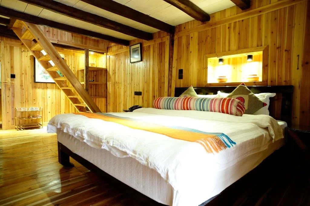 Ctn Longji Naked Heart Valley Hotel