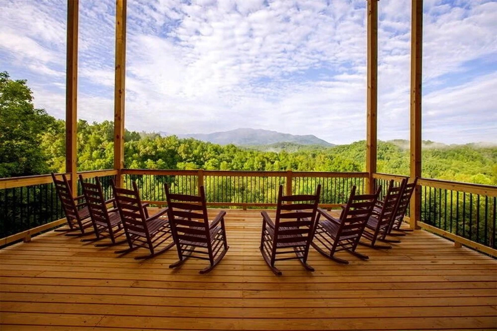 Foxwood Mansion - Fourteen Bedroom Cabin