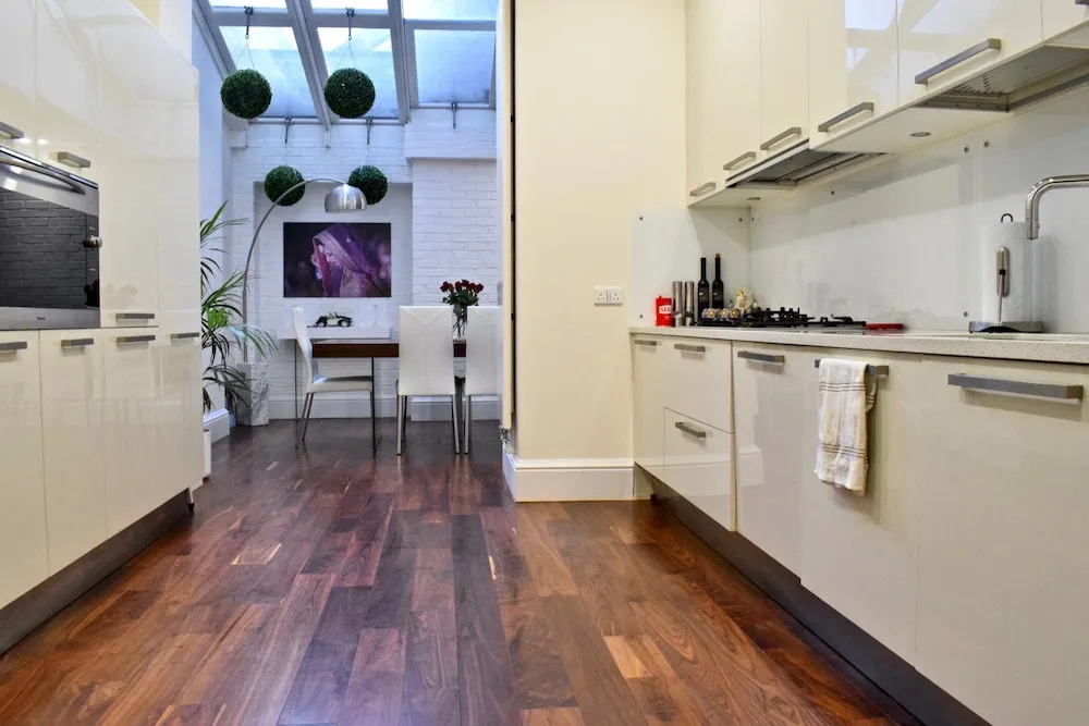 3-bedroom Apartment in Kensington