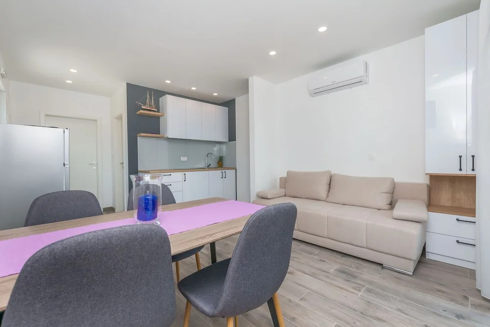 Apartment Marin