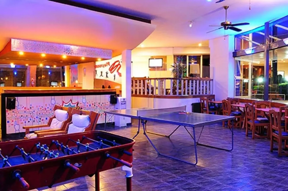 Costanera Hotel