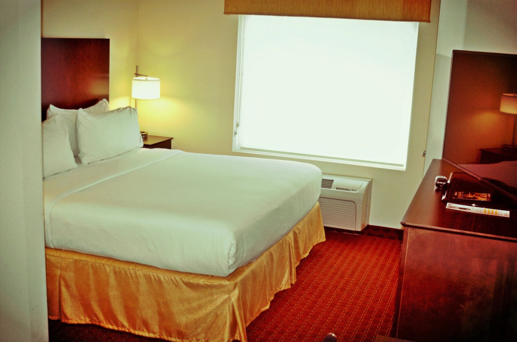 Holiday Inn Express DeFuniak Springs by IHG