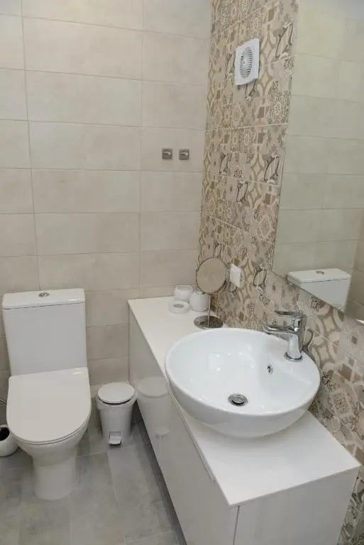 Grey Suite Filoxenia