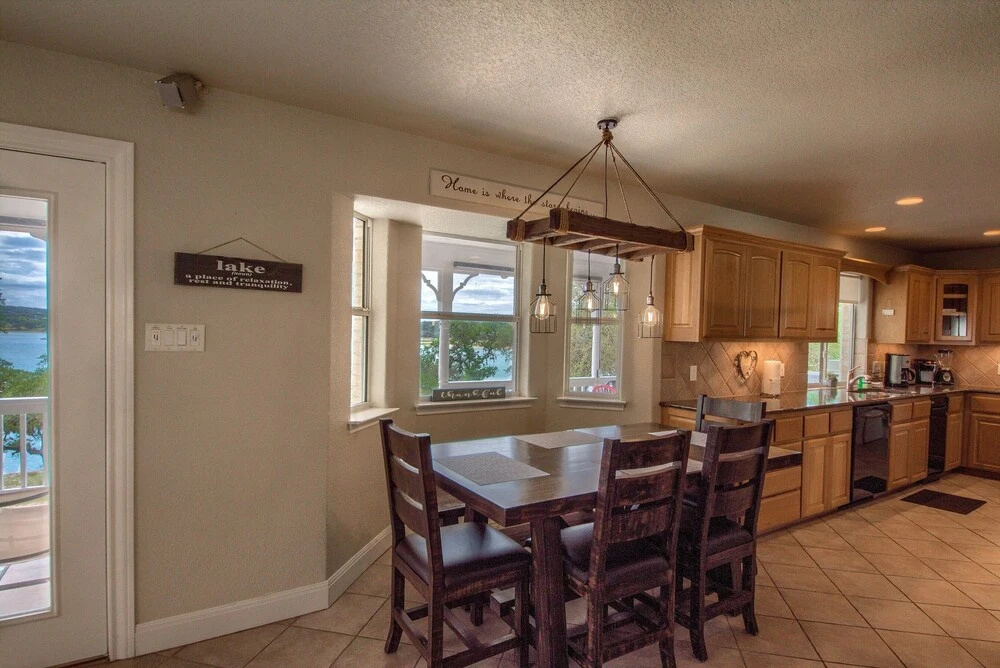 Tranquility By The Shore Cl1105b 4 Bedroom Home by RedAwning