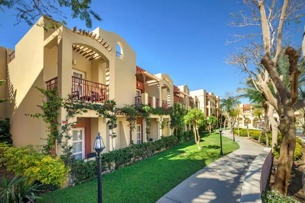 Marina Plaza Hotel, Tala Bay