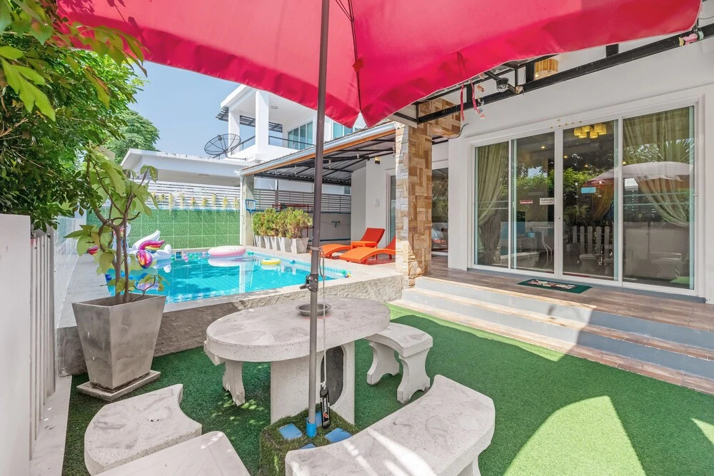 Timeless pool villa by Favstay
