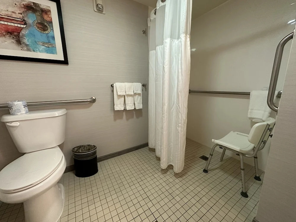Crowne Plaza Nashville Airport by IHG