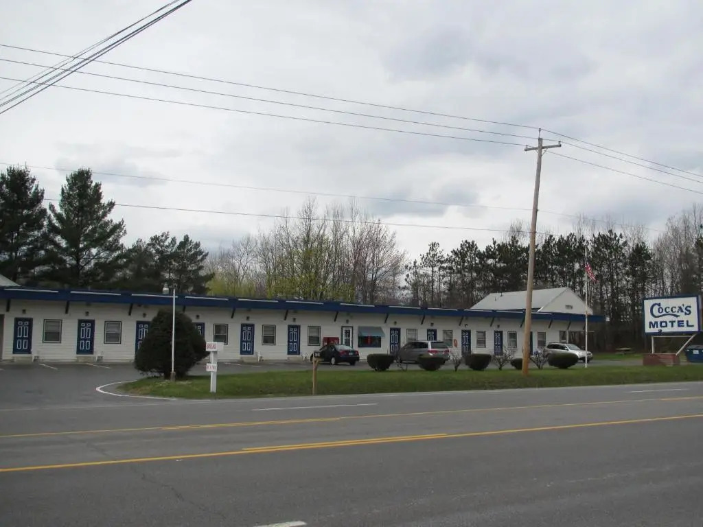 Coccas Motel - Malta