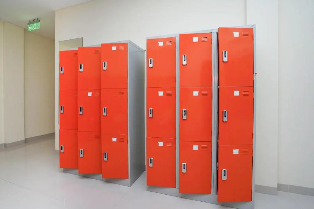 OYO 1428 miko capsule hotel