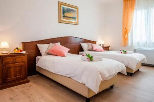 Artemide Relais