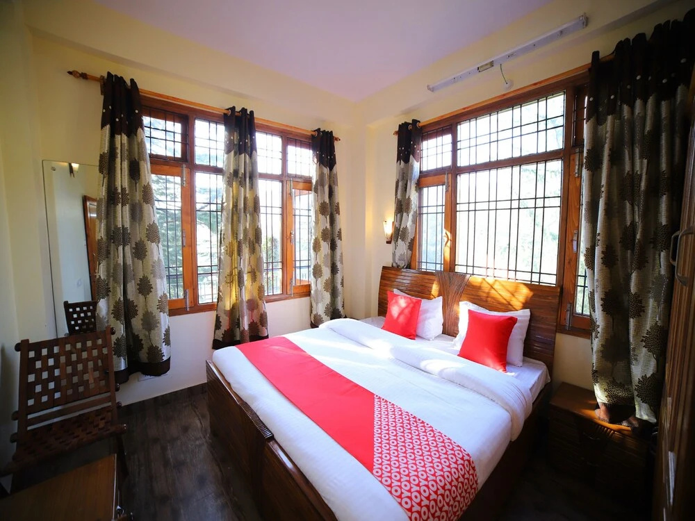 OYO 12125 Home 3BHK Shimla Woods