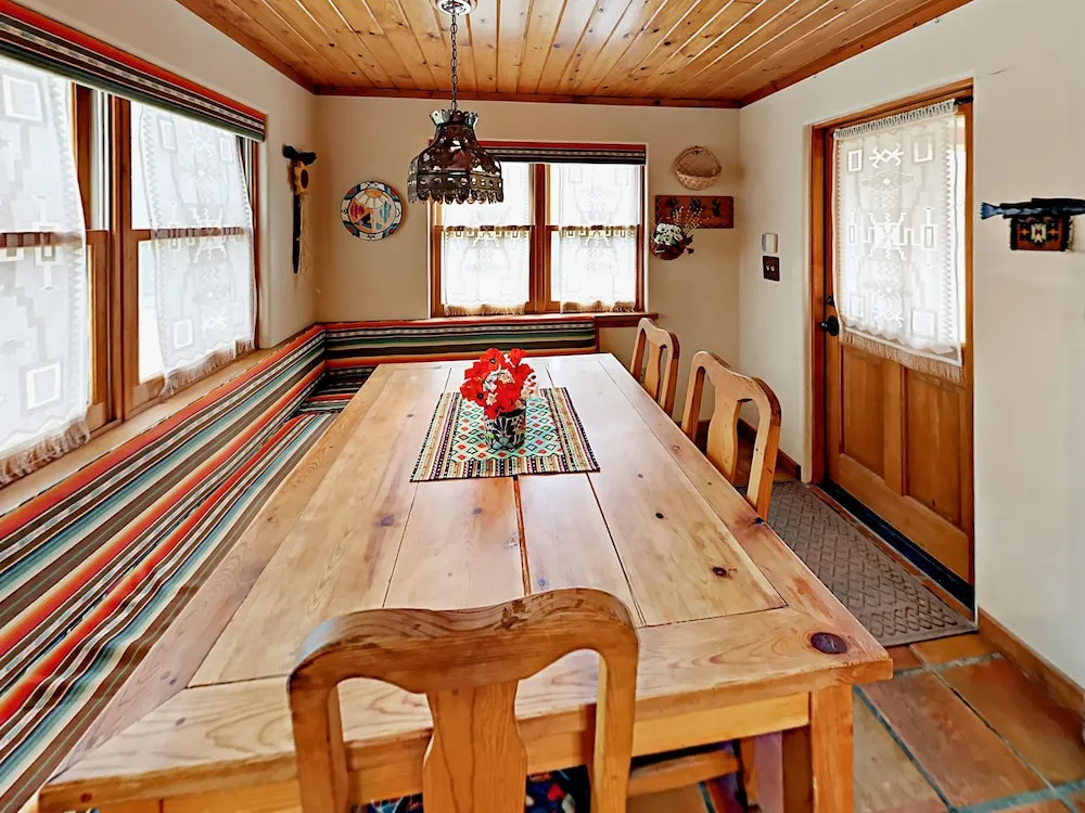 311 Theodora Place Home 2 Bedrooms 2 Bathrooms Home