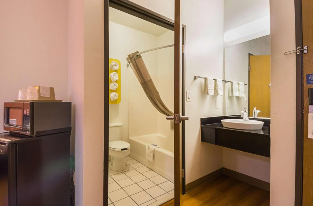 Motel 6 Dallas – Irving DFW Airport South