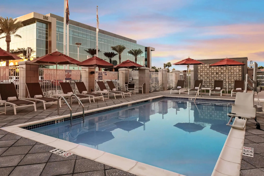 Hilton Garden Inn Chandler Downtown