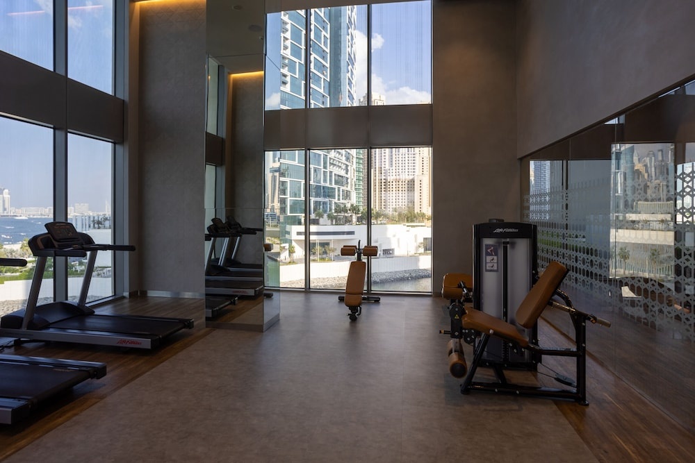 Waves - Sea View Luxury 3 Bedroom Apartment With Balcony
