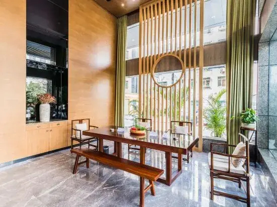 Bafang Park Lane Hotel (Zhanjiang Suixi Quanfeng Plaza Branch)