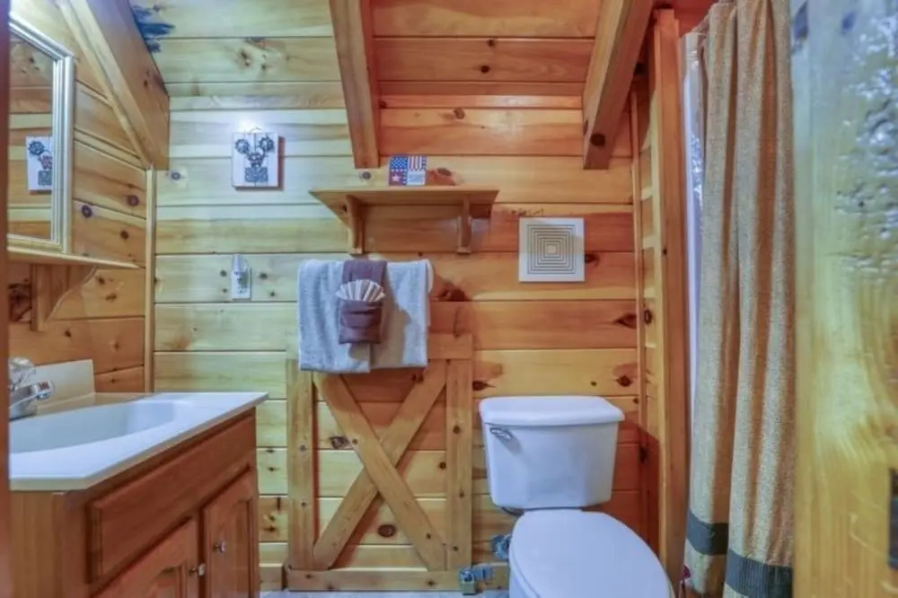 American Dream Cabin - 2 Br Cabin