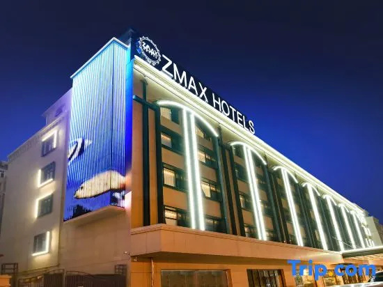 ZMAX HOTELS (Tianjin Olympic Sports Center Water Park Subway Station Store)