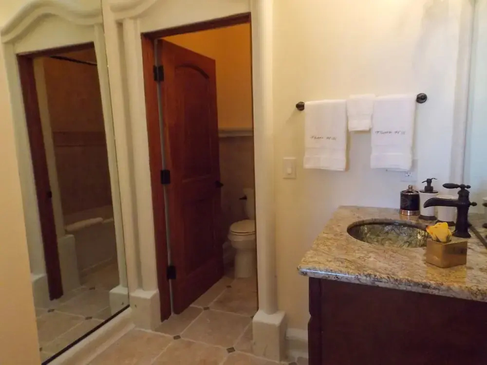 Thorn Hill Vineyards Villa Suites
