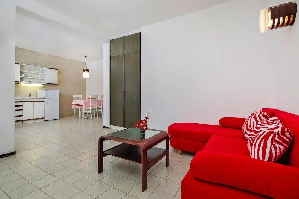 Beautiful Apartments in Jelsa, With Pool