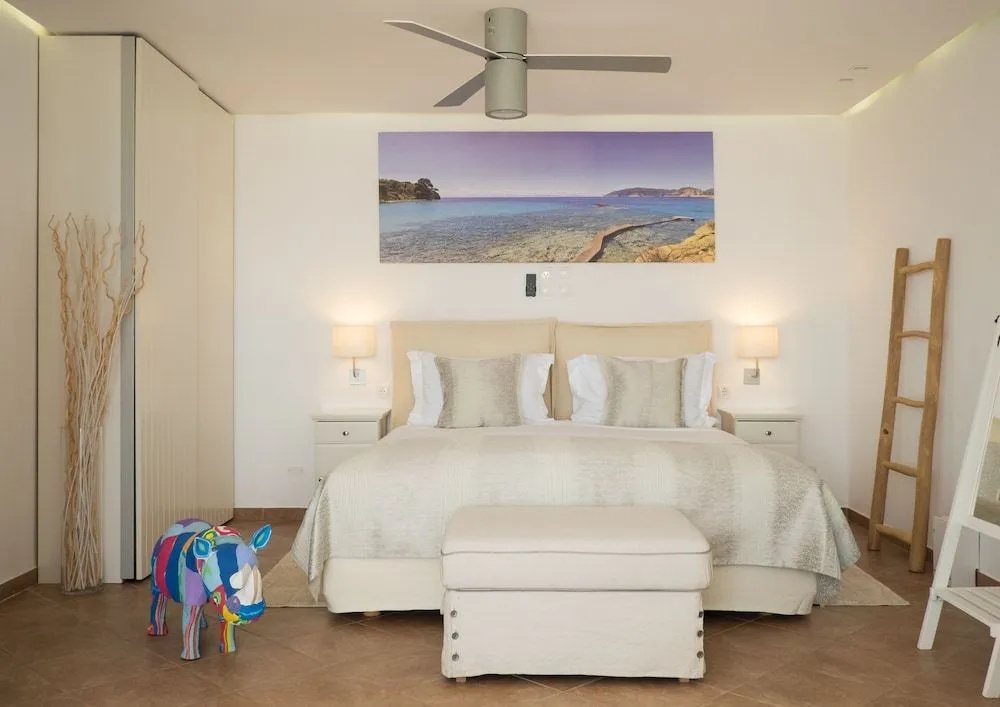 The Infinity 180 Luxury Suites