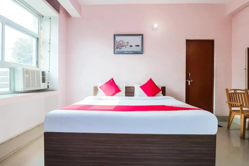 Raj Shanti Guest House Sarnath