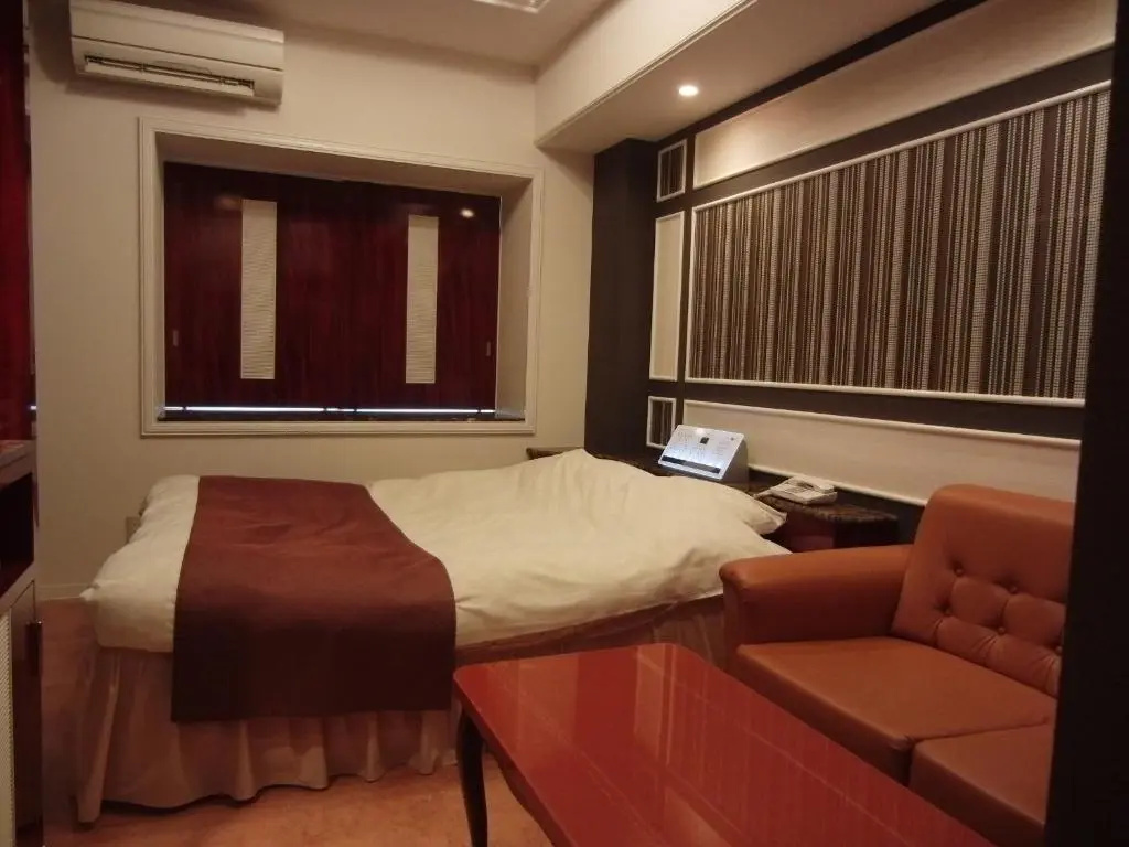 Hotel Hyper Noah (Adult Only)
